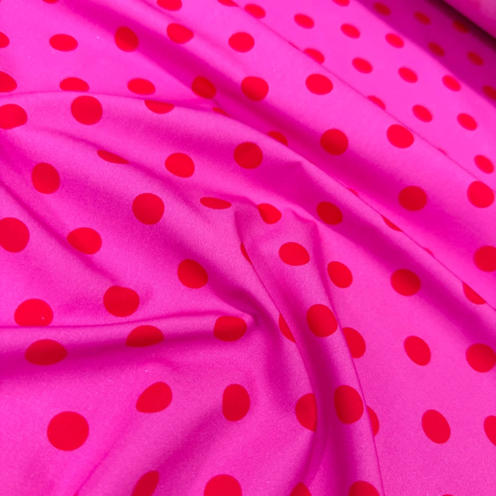 Retro-Polka-Dots auf Popeline-Stoff